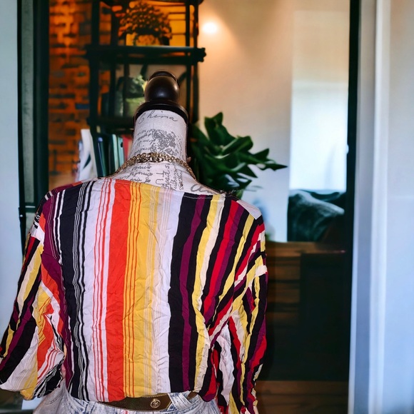 Tillys Polly & Esther Kimono Sleeve Crop Top Stripe Tie Front Top - Picture 8 of 12